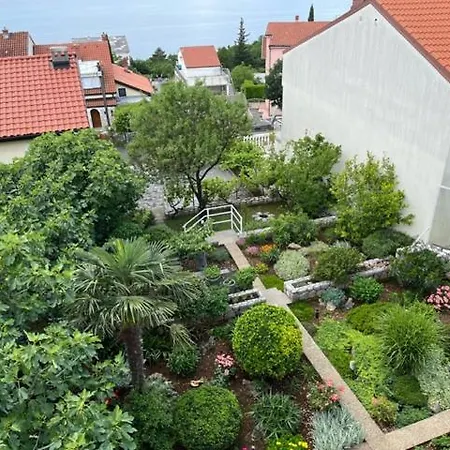 Apartment Laura Dramalj
